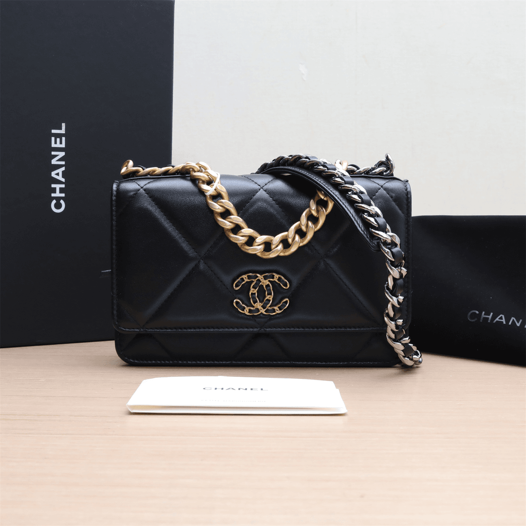 99新 Chanel/香奈儿 小花双双 727106 19BAG 吸扣WOC 芯片开 包