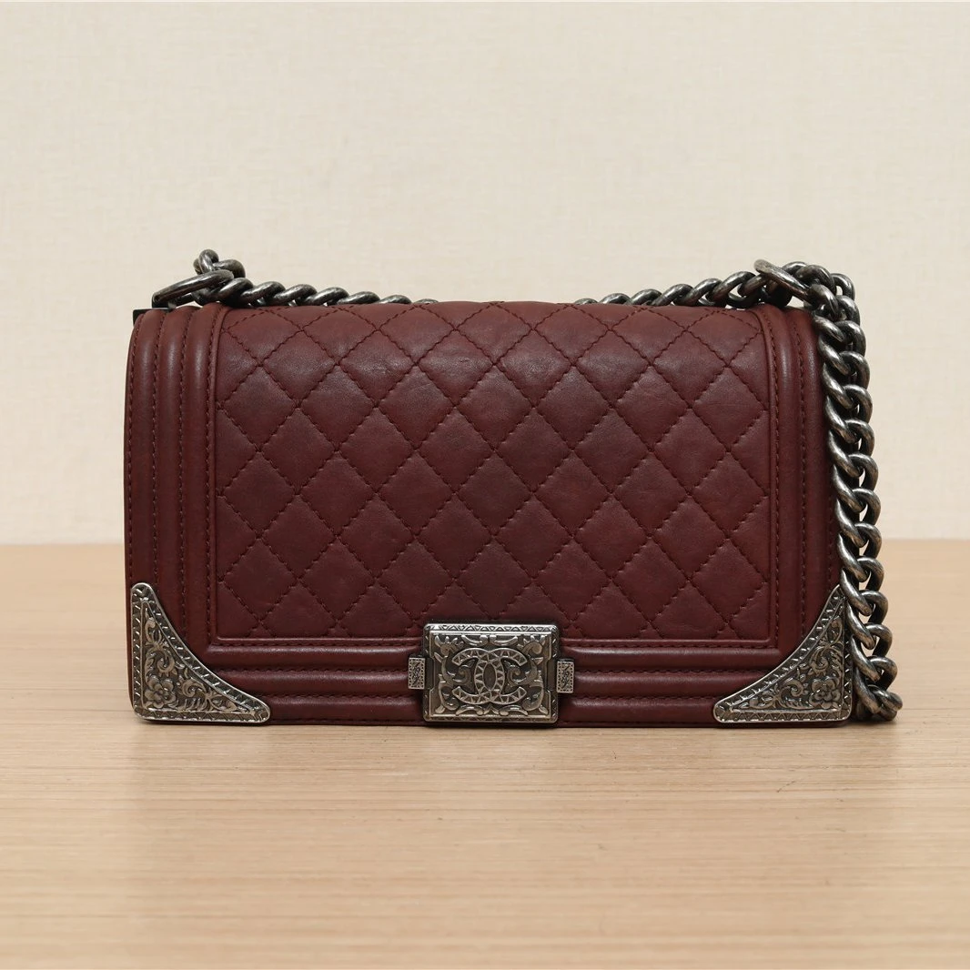 95新 Chanel/香奈儿 活动双双 Leboy 中号 宫廷系列 皮革C