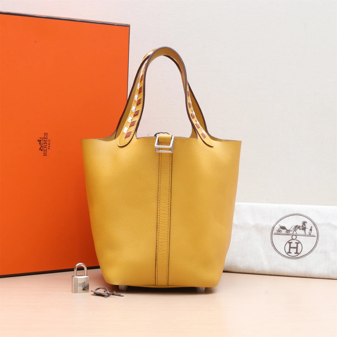 95新 Hermes/爱马仕 小花双双 P234142879 18 菜篮子 琥珀黄 C刻