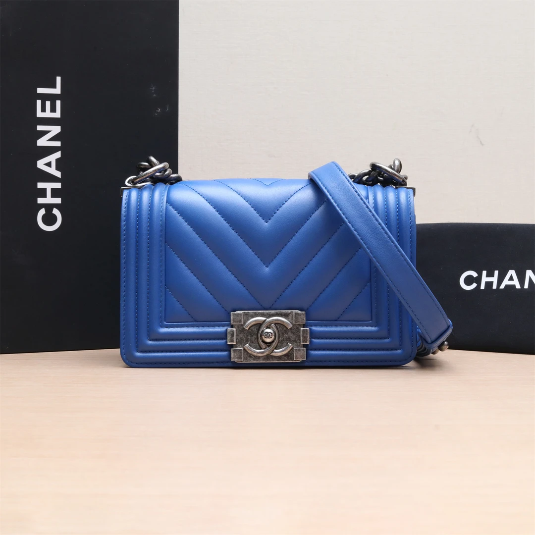 95新 Chanel/香奈儿 P224081353Leboy 小号 20.5cm 蓝色