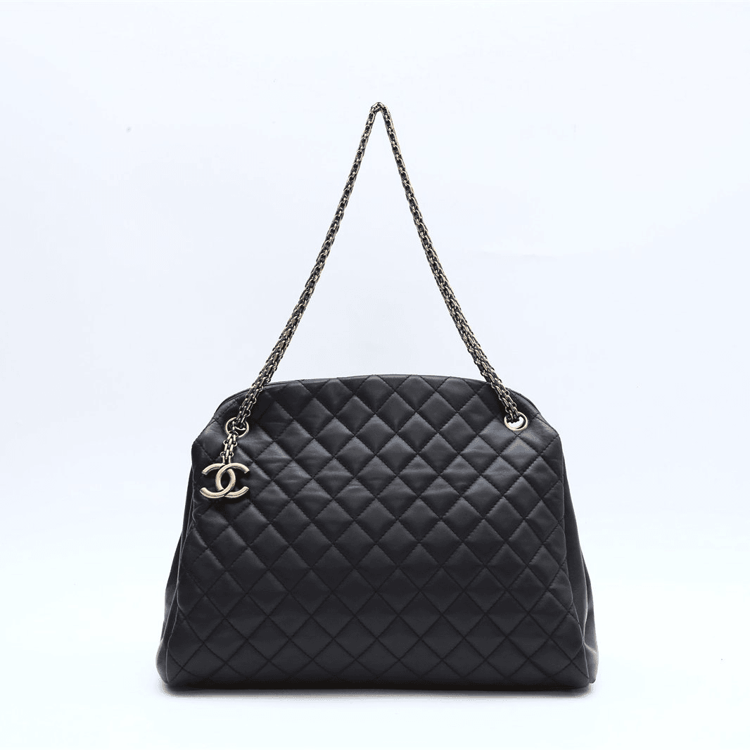 95新 Chanel/香奈儿 小花双双 930322 保龄球包 黑色 皮革C 15开