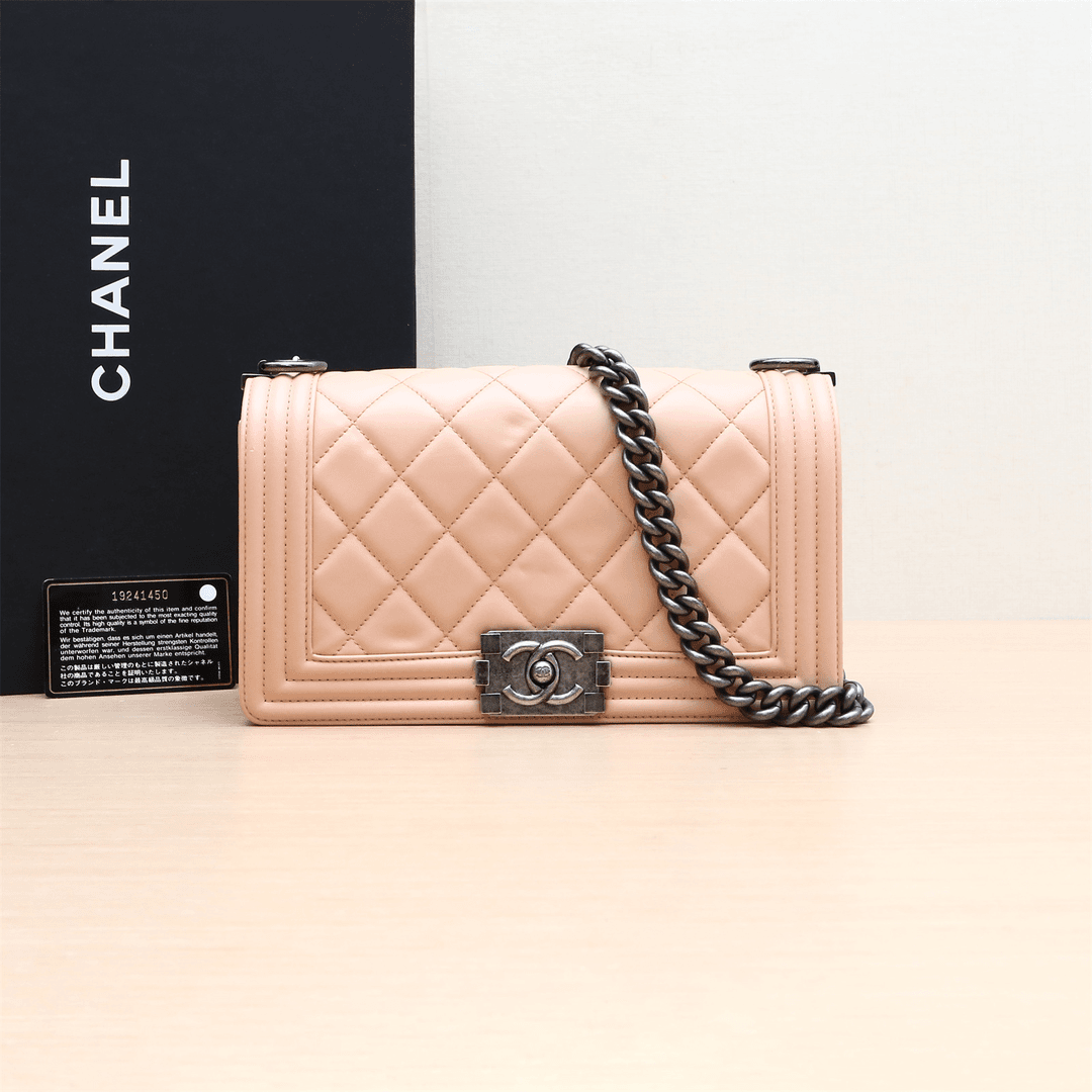 95新 Chanel/香奈儿 小花双双 P224727121 Leboy 中号 裸色 19开