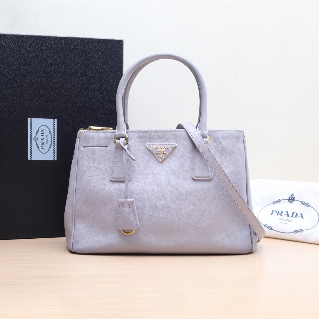 95新 Prada/普拉达 黑黑精选 P234347301Galleria 杀手包 中号