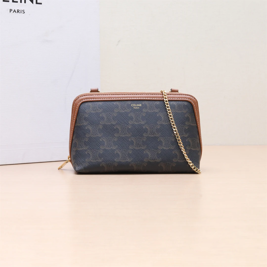 99新 Celine/思琳 新粉245375Triomphe 凯旋门贝壳包 Mini 链条包