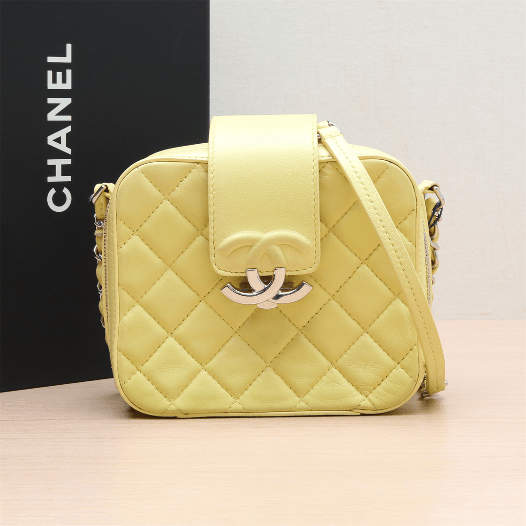 95新 Chanel/香奈儿 活动姑姑P243442888 菱格纹 相机包 黄色