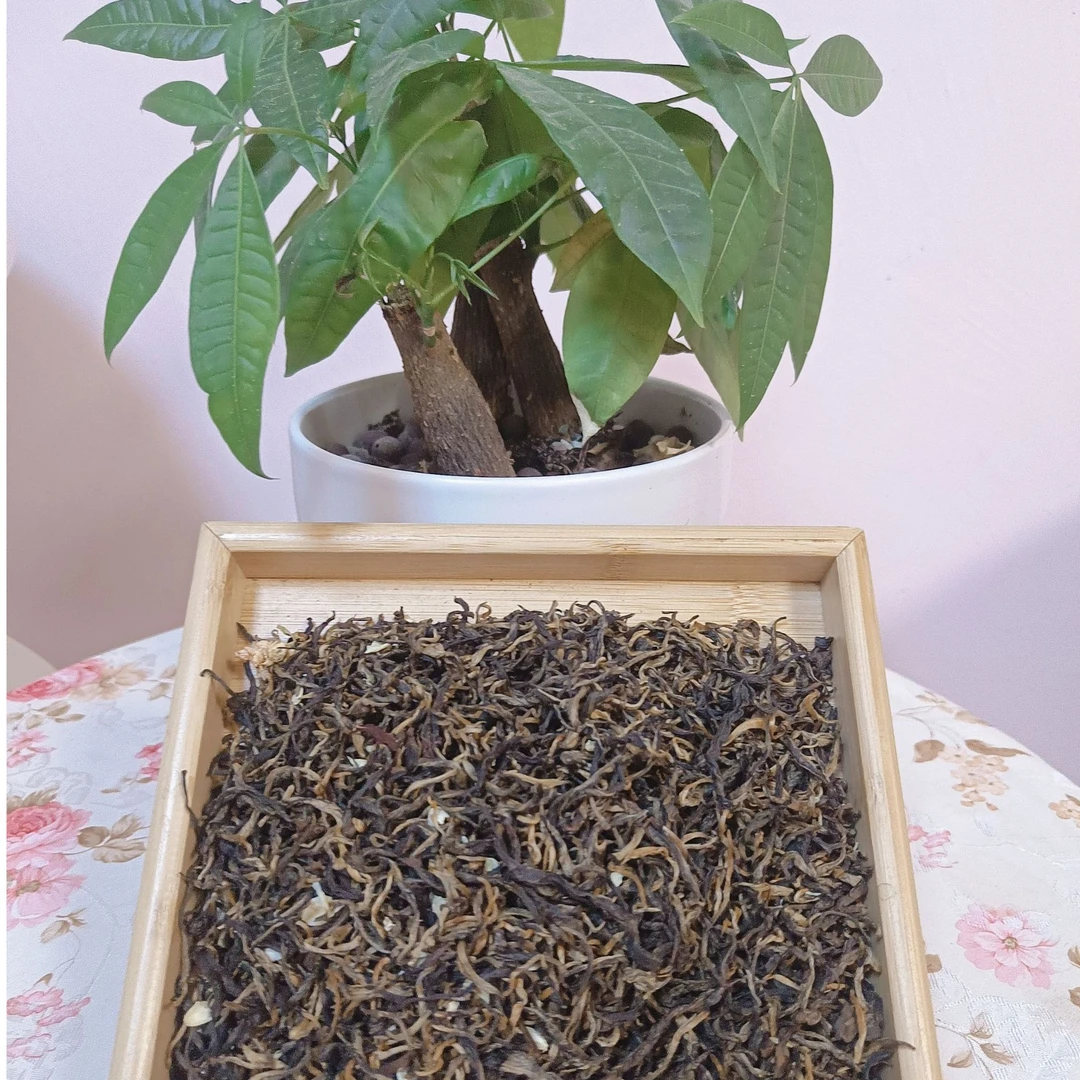 茉莉工夫红-滇红茶