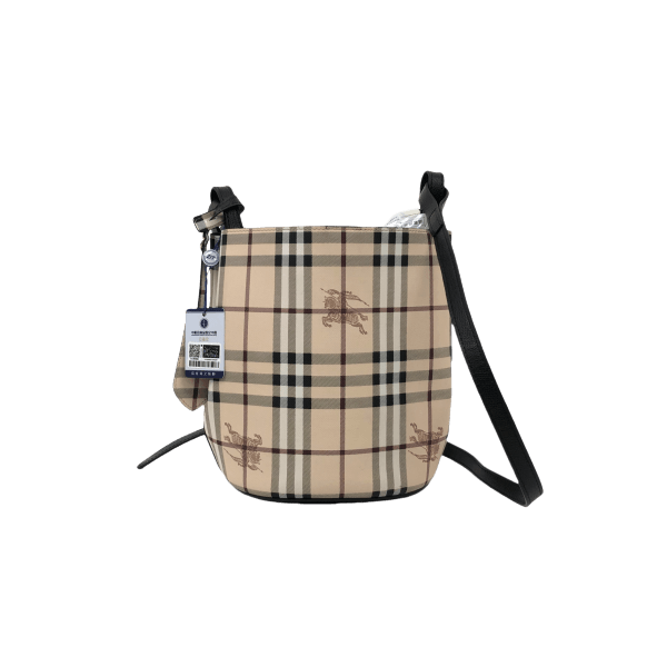 95新/格格精选/博柏利/箱包/240726IQ0027/C1361693734