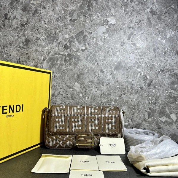 未使用/芬迪/包包/240924IQ0043/C14046933977