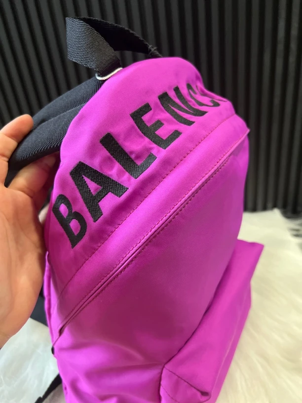 全新未使用 Balenciaga/巴黎世家 紫色双肩包/时尚户外潮流