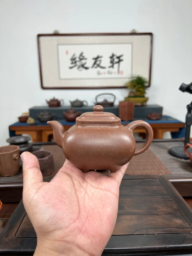 周利君———《传炉壶》紫砂