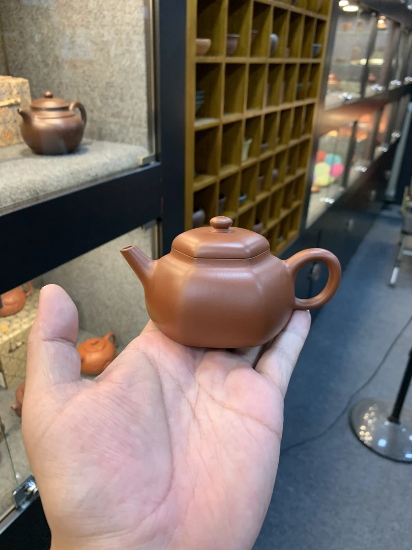 周利君紫砂《玉础》