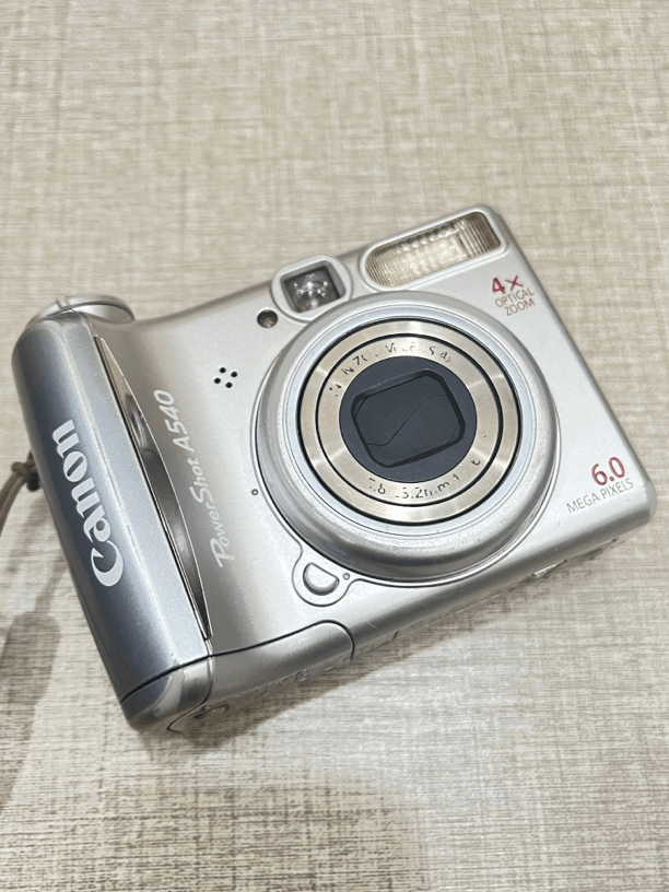 9新 Canon/佳能 佳能a540 600w像素 4倍变焦 人像王