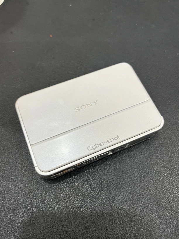 9新 Sony/索尼 索尼t2 800w像素 3倍变焦 小方块决绝子