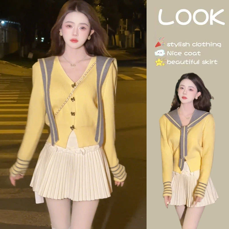 秋季温柔系穿搭女2025新款韩系减龄海军领针织衫高腰百褶裙两件套