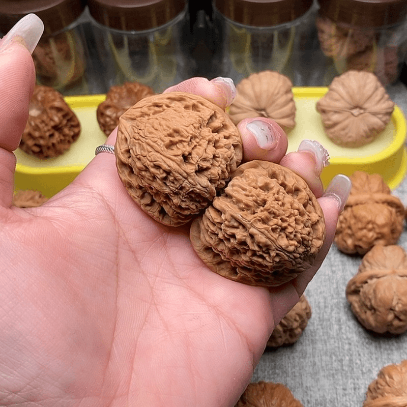 【闪购商品】文玩核桃吊坠闯*40南疆石