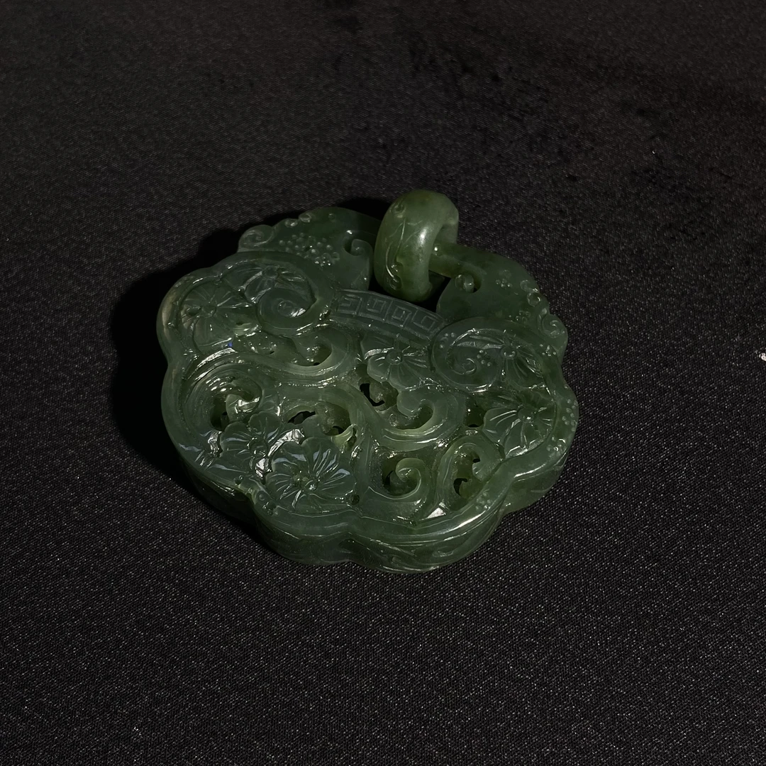 【618大促】8.25香港王老板-和田玉吊坠u06多样性发一