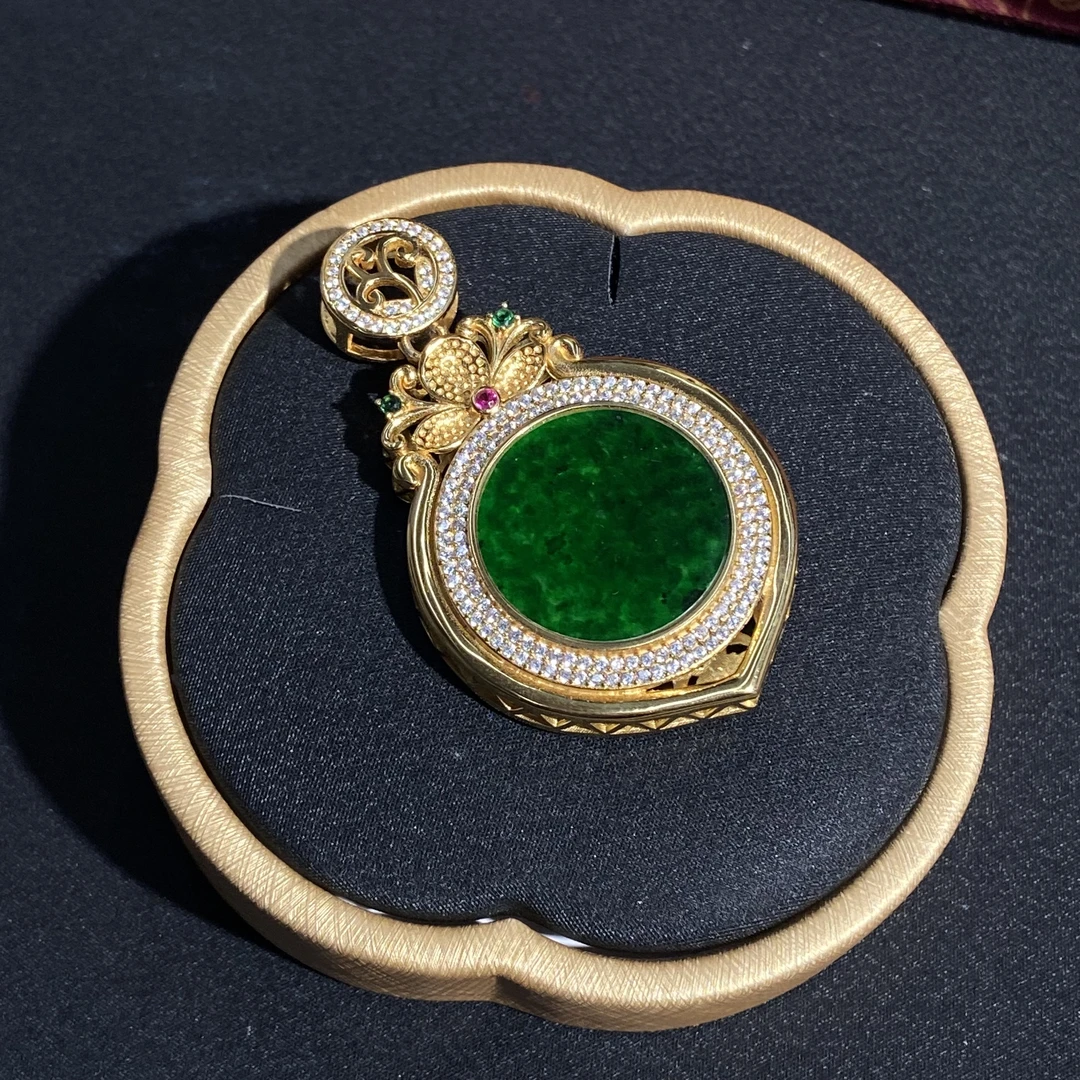 【618大促】9.13香港王老板-翡翠镶嵌吊坠多样性发一1s49