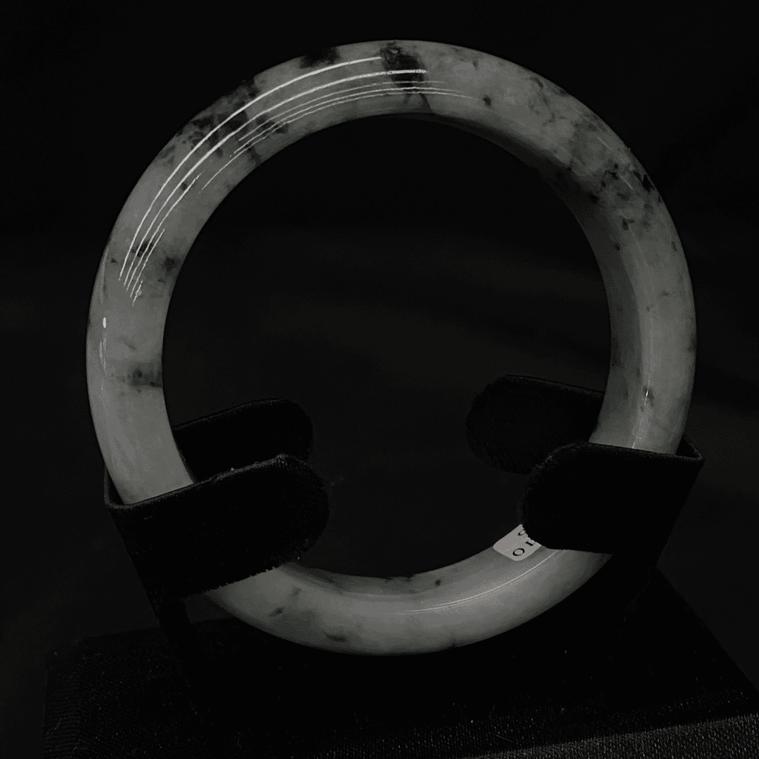 7.20香港王老板-翡翠a货手镯j98