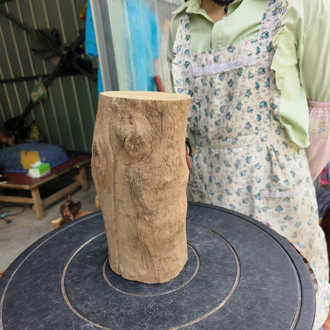 广西大瑶山天然风化木摆件