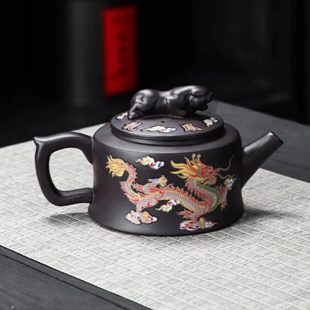 紫砂卧虎藏龙变色壶