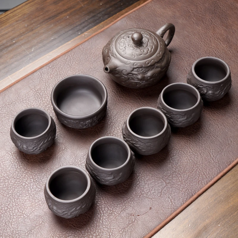 宜兴紫砂龙壶一壶六杯加主人杯（圆）