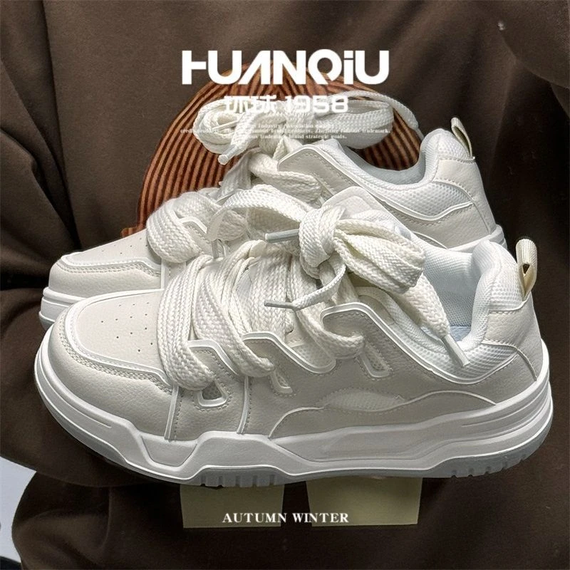 环球厚底休闲板鞋男2025春季款新款减震轻便潮款运动鞋时尚小白鞋