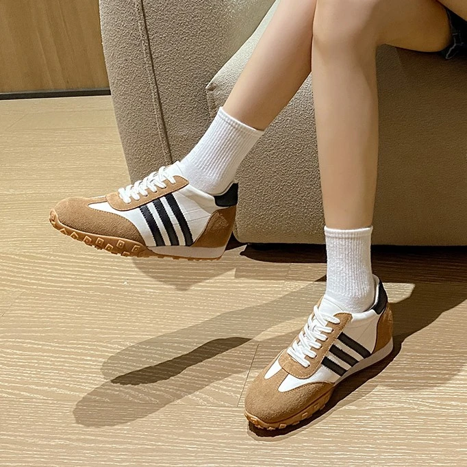 【32码起】小个子厚底内增高拼色系带美拉德休闲鞋德训运动板鞋女潮