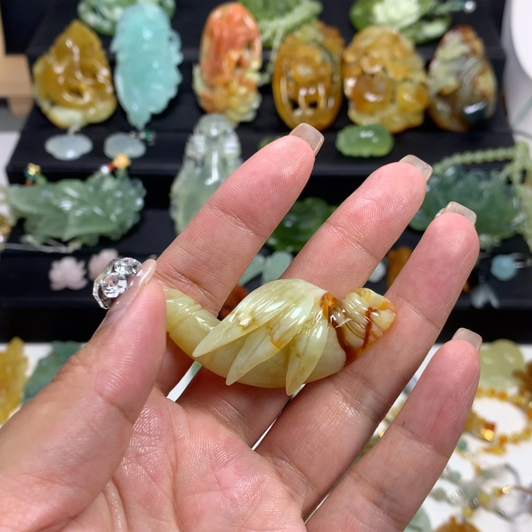 蛇纹石玉项链合金