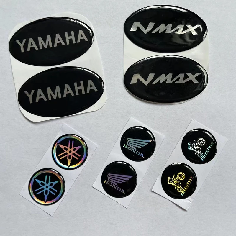 适用NMAX155前挡风logo贴标 后靠背LOGO贴标 多种款式可选