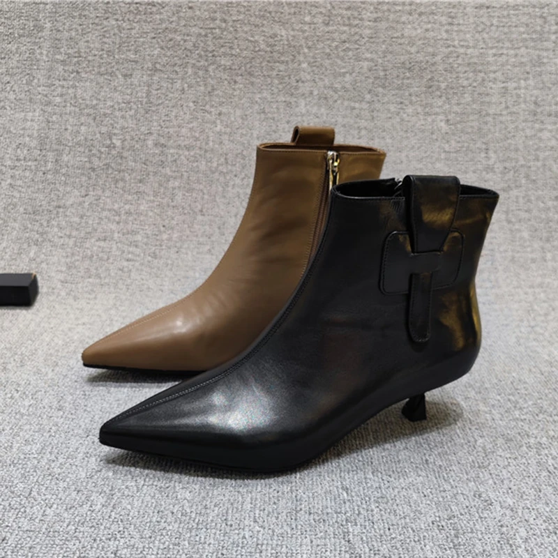 2025秋冬靴子欧货尖头侧拉链气质猫跟靴低跟显瘦法式小短靴及踝靴