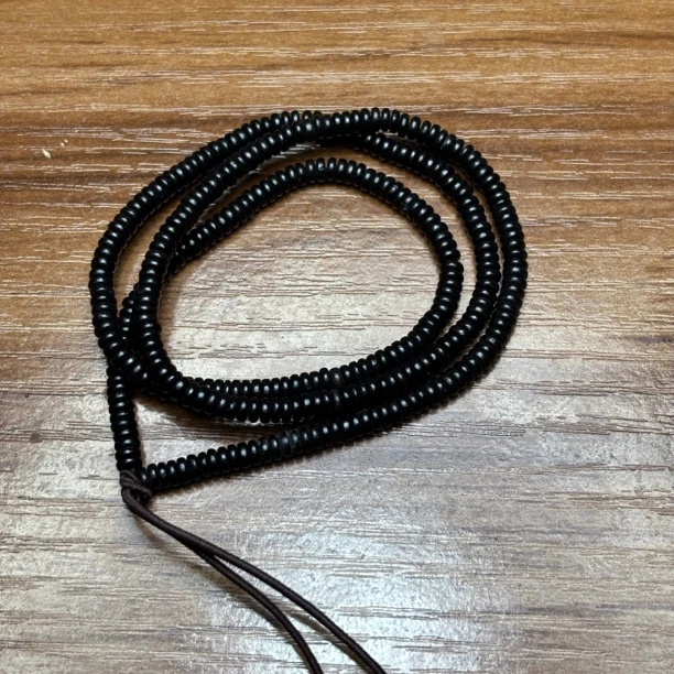 43紫光檀0.4片珠