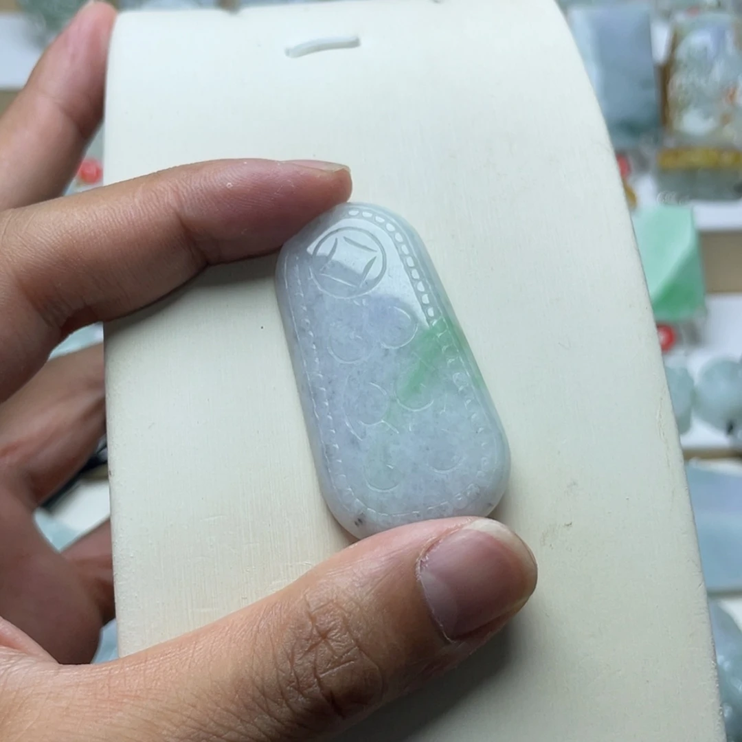 【闪购商品】翡翠颈饰未镶嵌翡翠