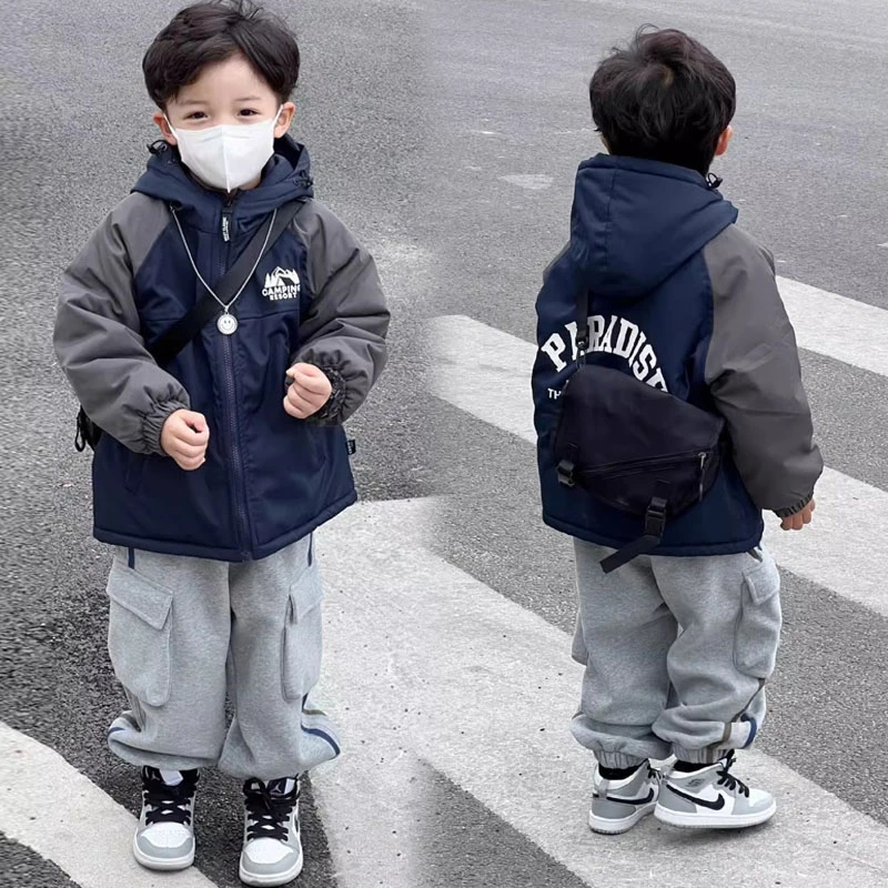 童装冲锋衣冬季加绒款2025新款中大童加厚保暖棉服韩版连帽外套潮