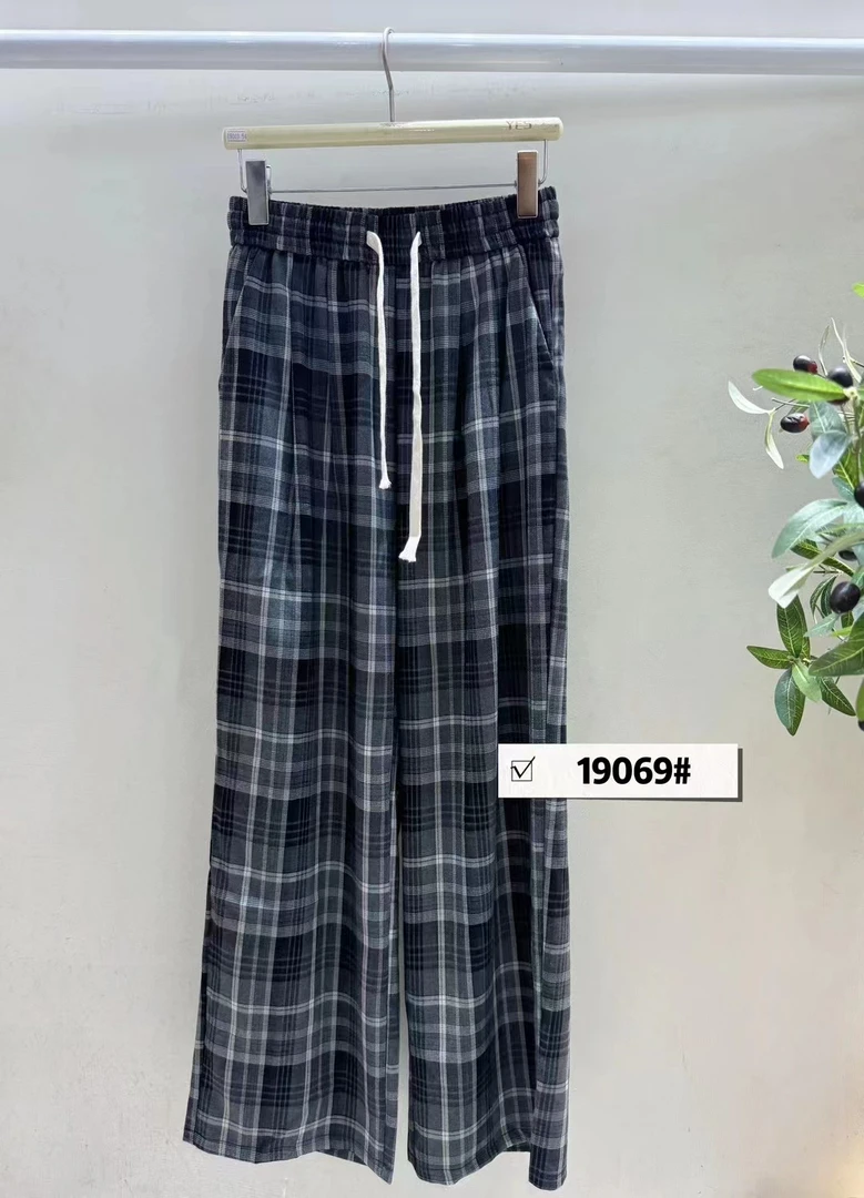 2024秋款格子裤显瘦休闲裤百搭时尚修身潮流直筒格子裤