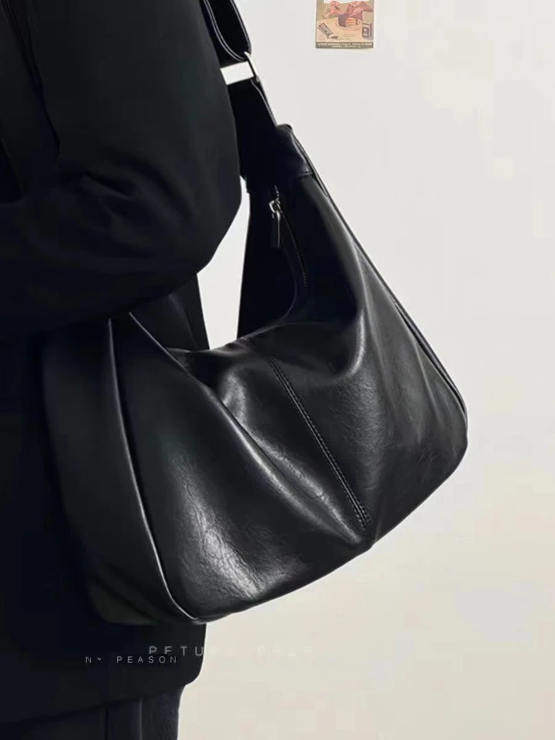 2024新款高级感单肩包纯色质感百搭上课通勤包斜挎包大容量