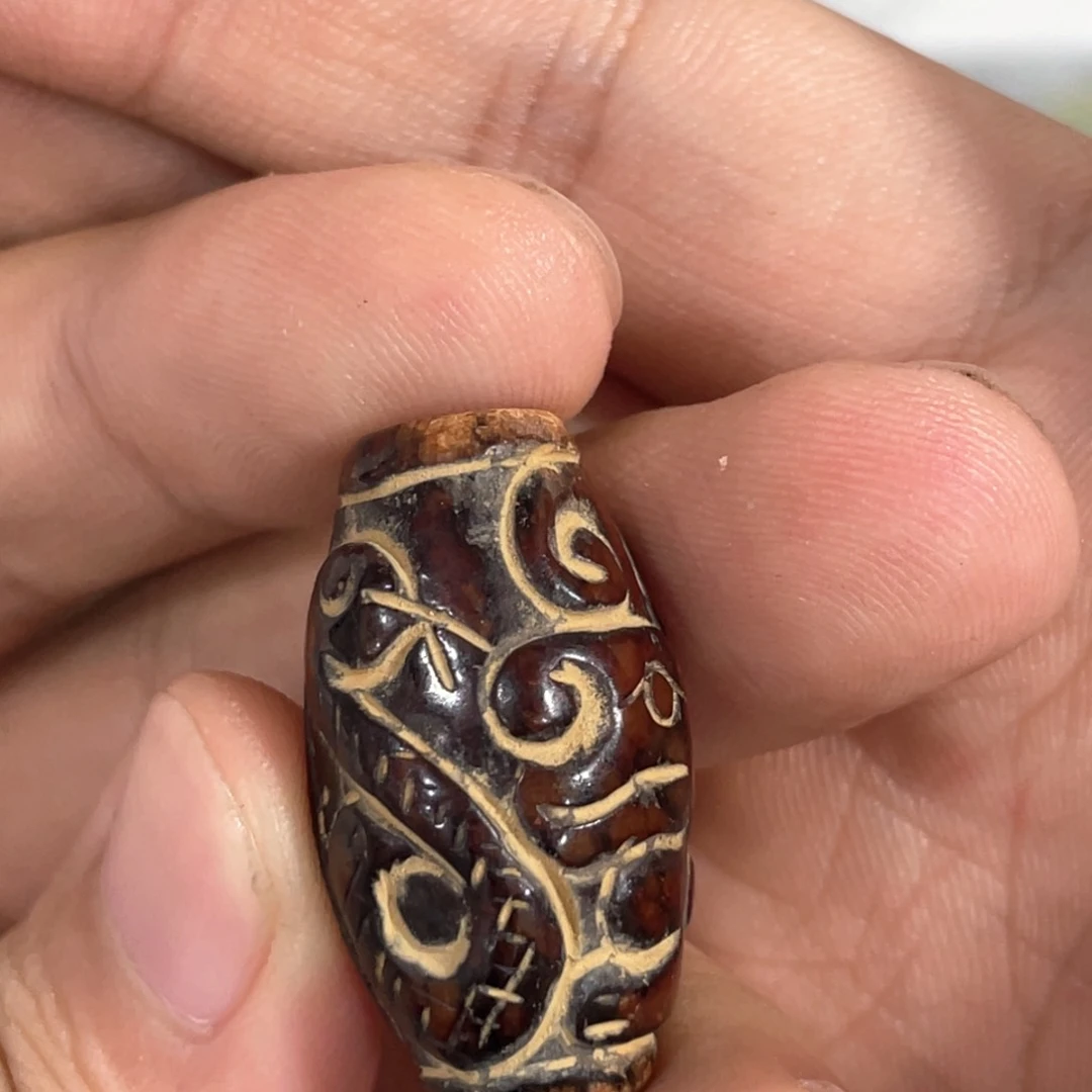 和田玉（糖玉）颈饰未镶嵌