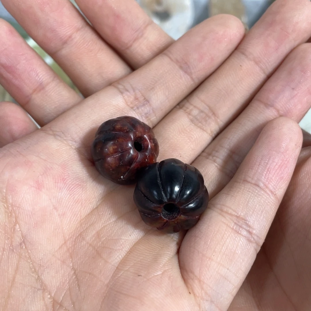 和田玉（糖玉）颈饰未镶嵌