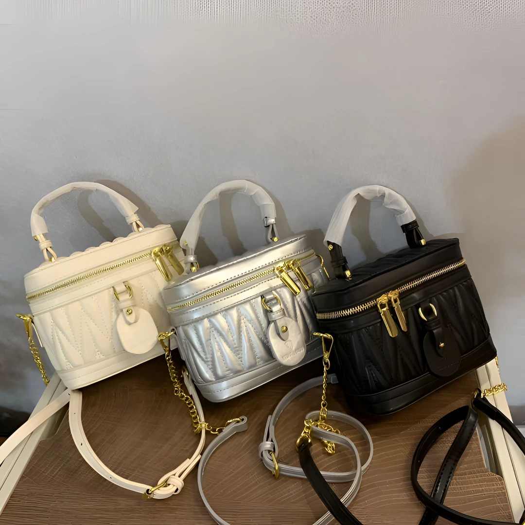 （宠粉款）网红时尚百搭女士生日快乐轻奢潮流质感斜跨休闲小众女包