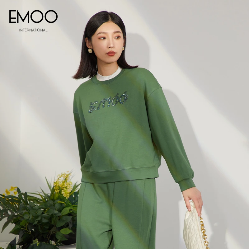 EMOO/杨门圆领套头卫衣女长袖T恤2024春季新款绿色上衣E13X012096