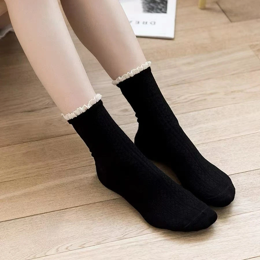 《宠粉福利》时尚百搭中筒袜QYM001223