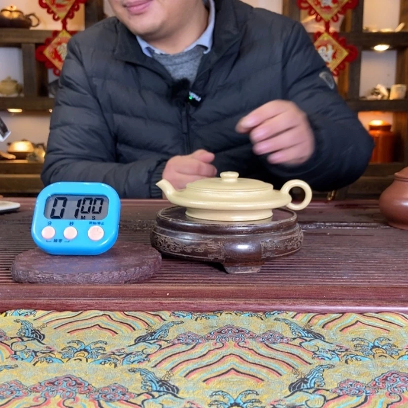 【闪购商品】紫砂茶壶哎***呦