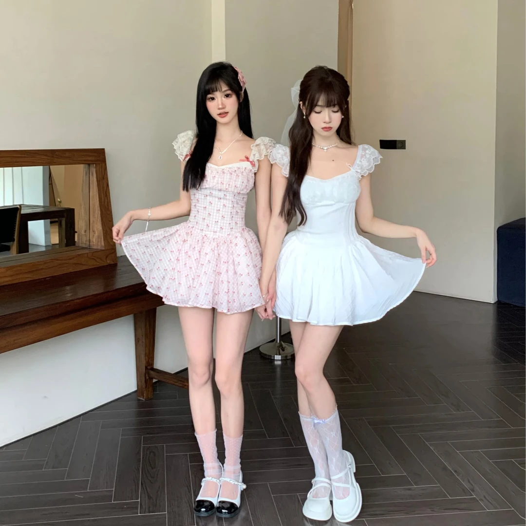 越韩小鱼甜梦芭蕾 初恋设计感小飞袖蕾丝收腰气质网纱蓬蓬女裙