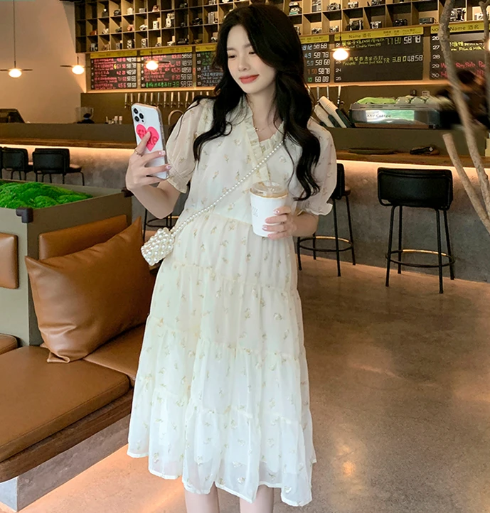 孕妇木耳边小碎花可哺乳连衣裙孕妇装45002