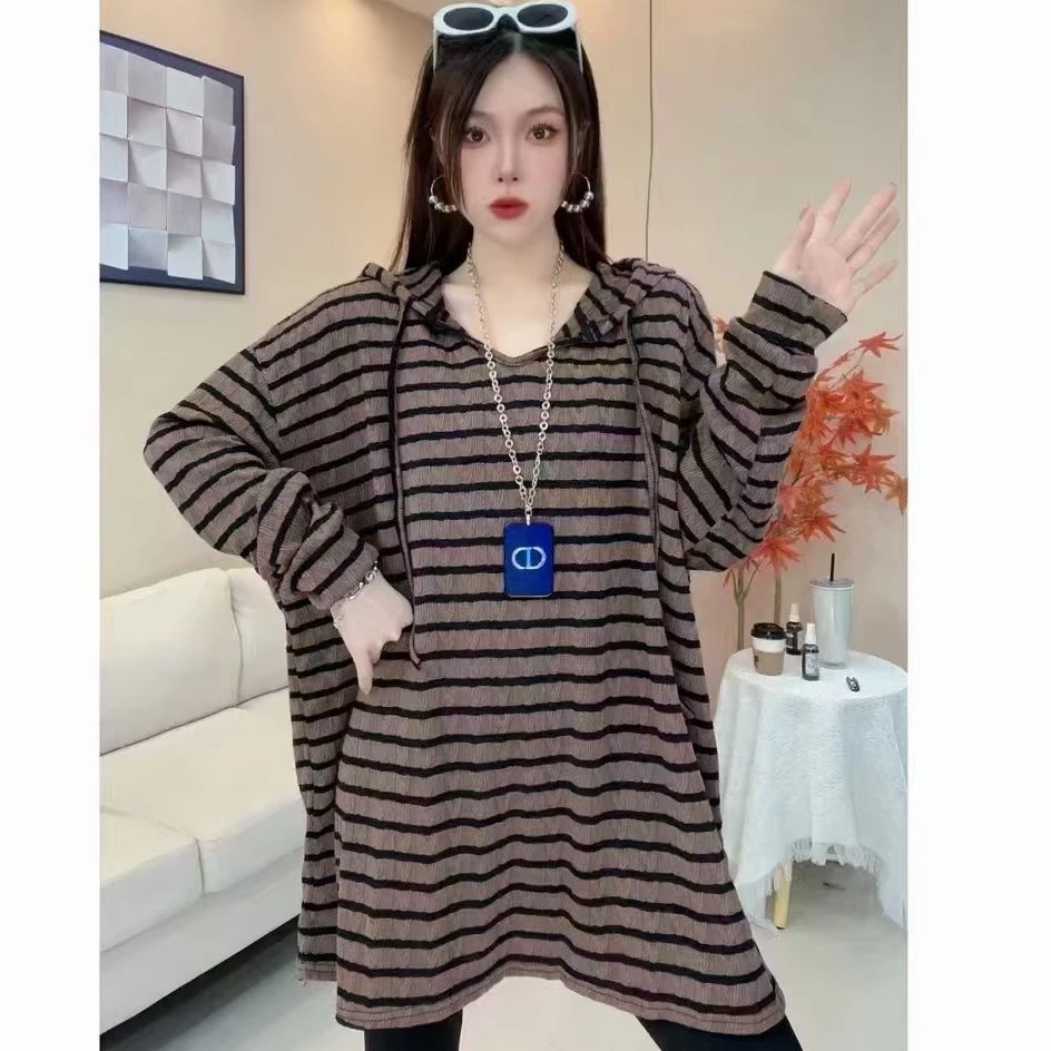 2024秋季新款宽松显瘦条纹连帽长袖T恤女中长款时尚百搭遮肉上衣