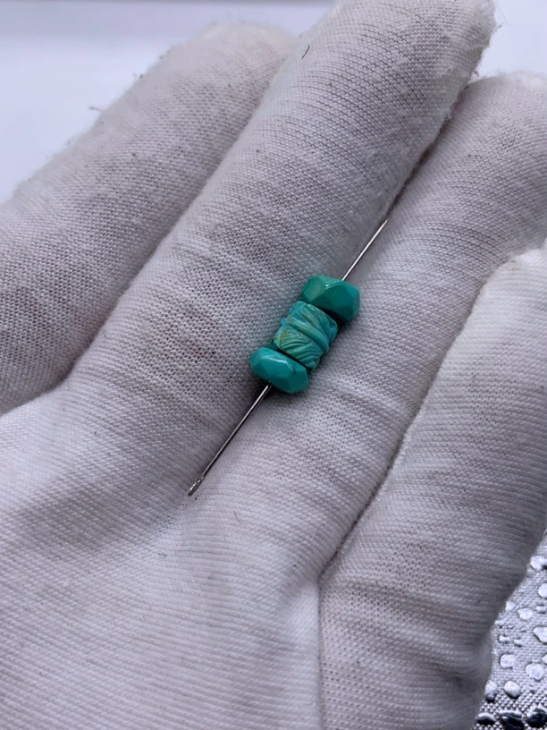 绿松石无相珠 羽毛扣