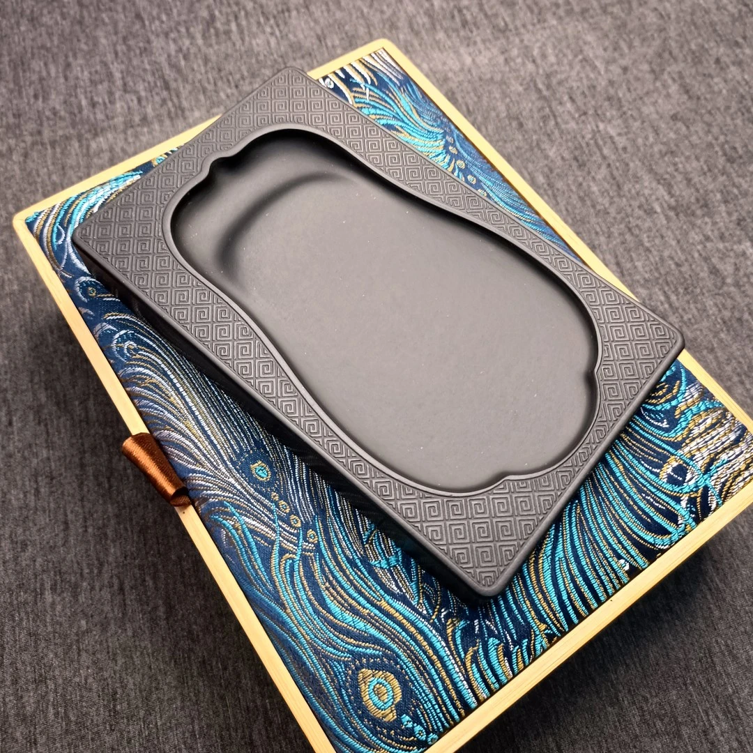 砚台赠徽墨15x9.2x1.8±0.3厘米书法专用原石歙砚龙潭坑清仓保湿