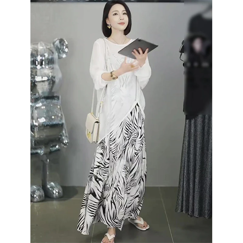 白色薄款长袖t恤防晒衫套装女夏2025新款气质修身条纹吊带连衣裙