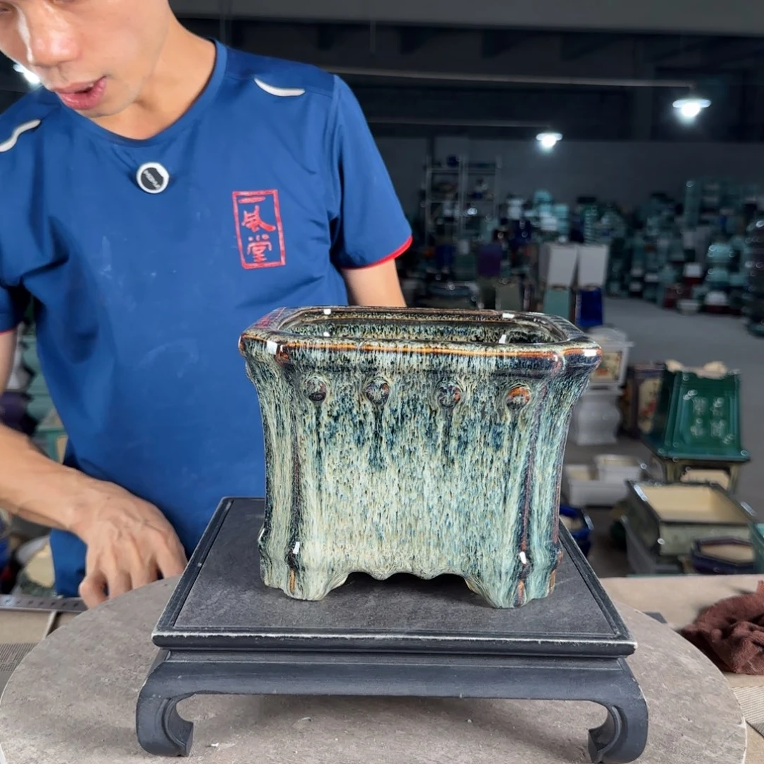 一风堂石湾花盆。
