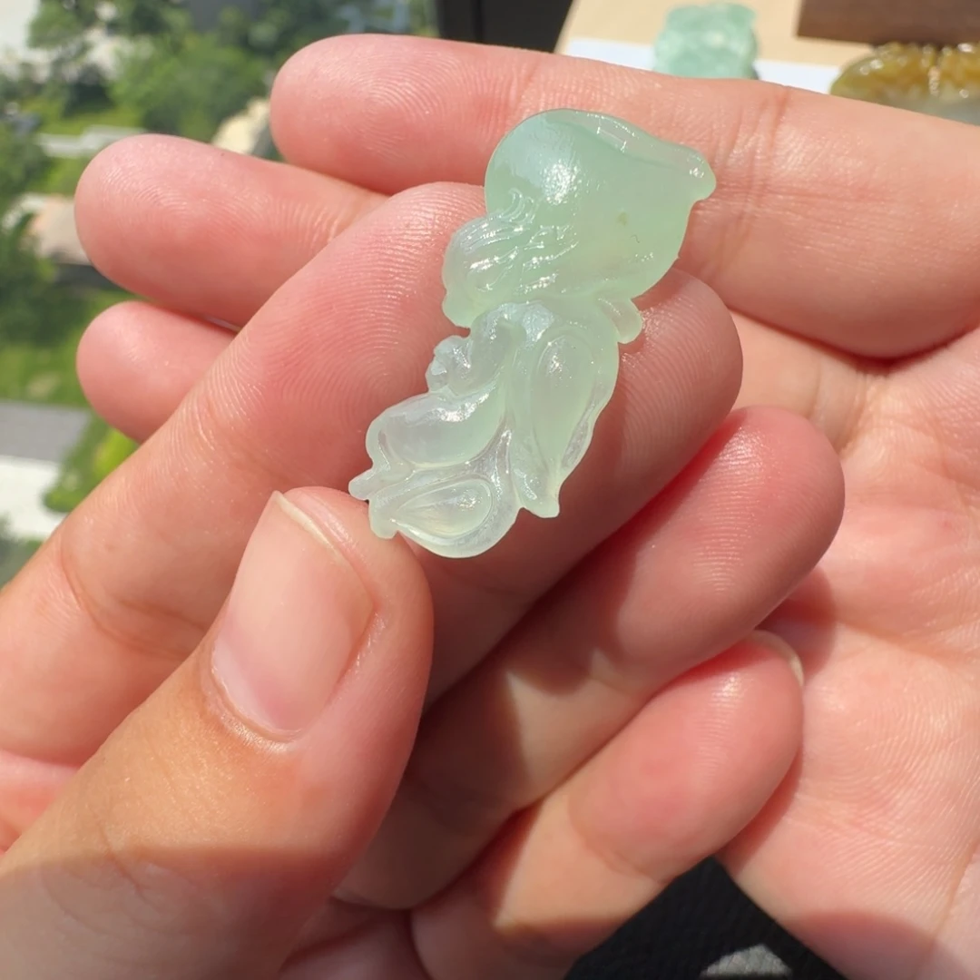 定制翡翠未镶嵌花仙子