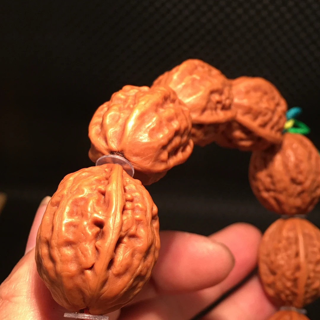 野生绣花鞋秋子手持手串文玩好物小核桃